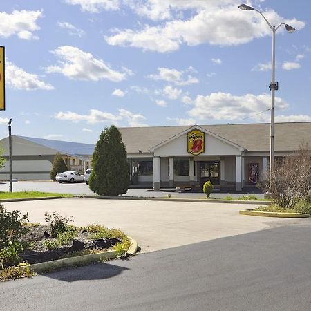 Super 8 By Wyndham Monteagle Tn Motel Exterior photo
